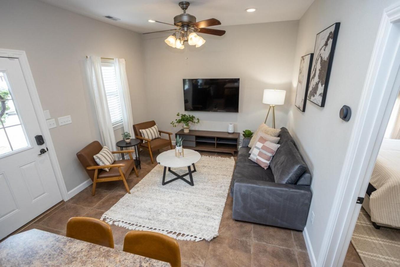 Tiny Home With Hot Tub Near Ft Leonard Wood! Waynesville Eksteriør billede