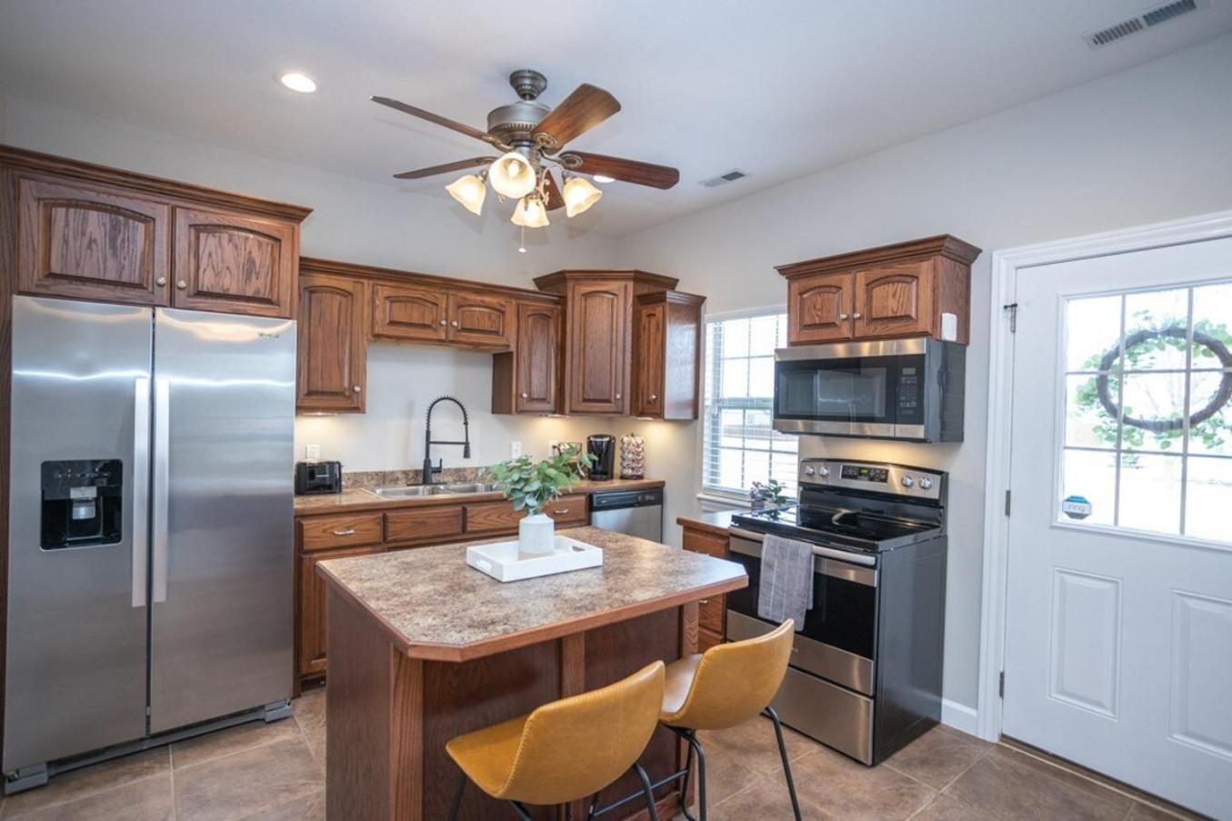 Tiny Home With Hot Tub Near Ft Leonard Wood! Waynesville Eksteriør billede